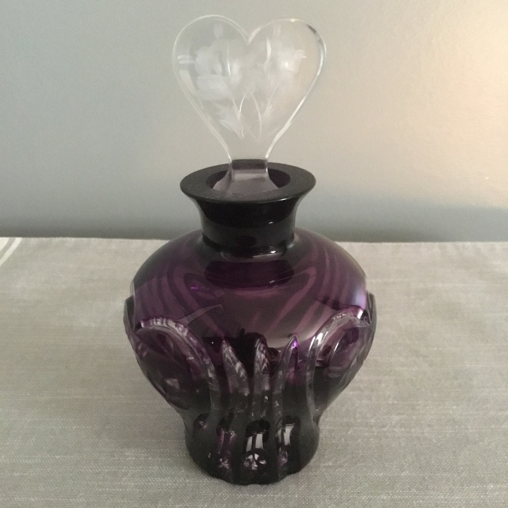 Bohemian Amethyst Cut Crystal Perfume Bottle Etched Heart Stopper Vintage